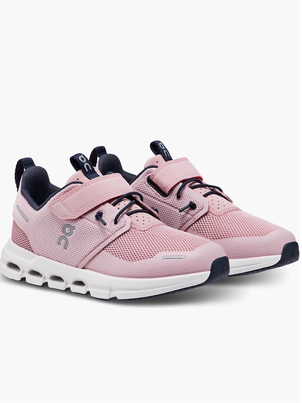 New On Cloud Play Kids girls Running Shoes sneakers sz 3